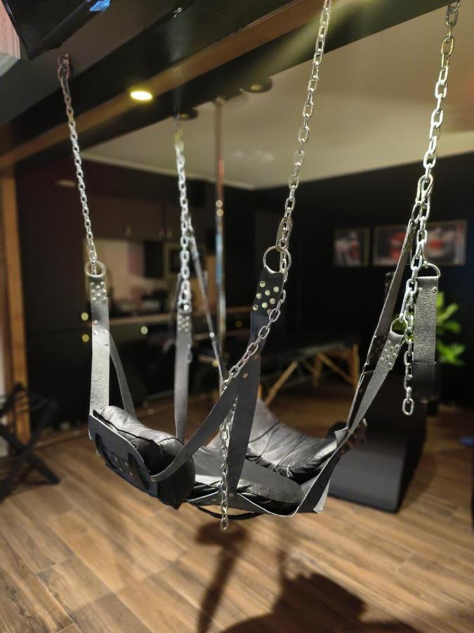 La Loveroom Bdsm De Nice " La Chambre Luxe Des Desirs " Ngoại thất bức ảnh