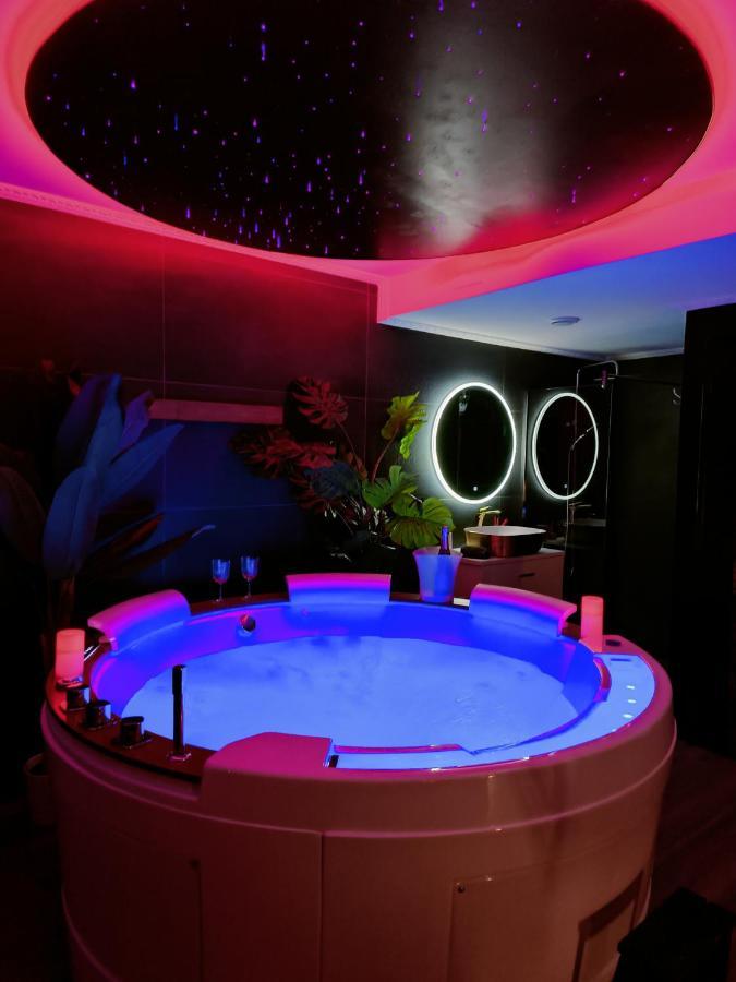 La Loveroom Bdsm De Nice " La Chambre Luxe Des Desirs " Ngoại thất bức ảnh